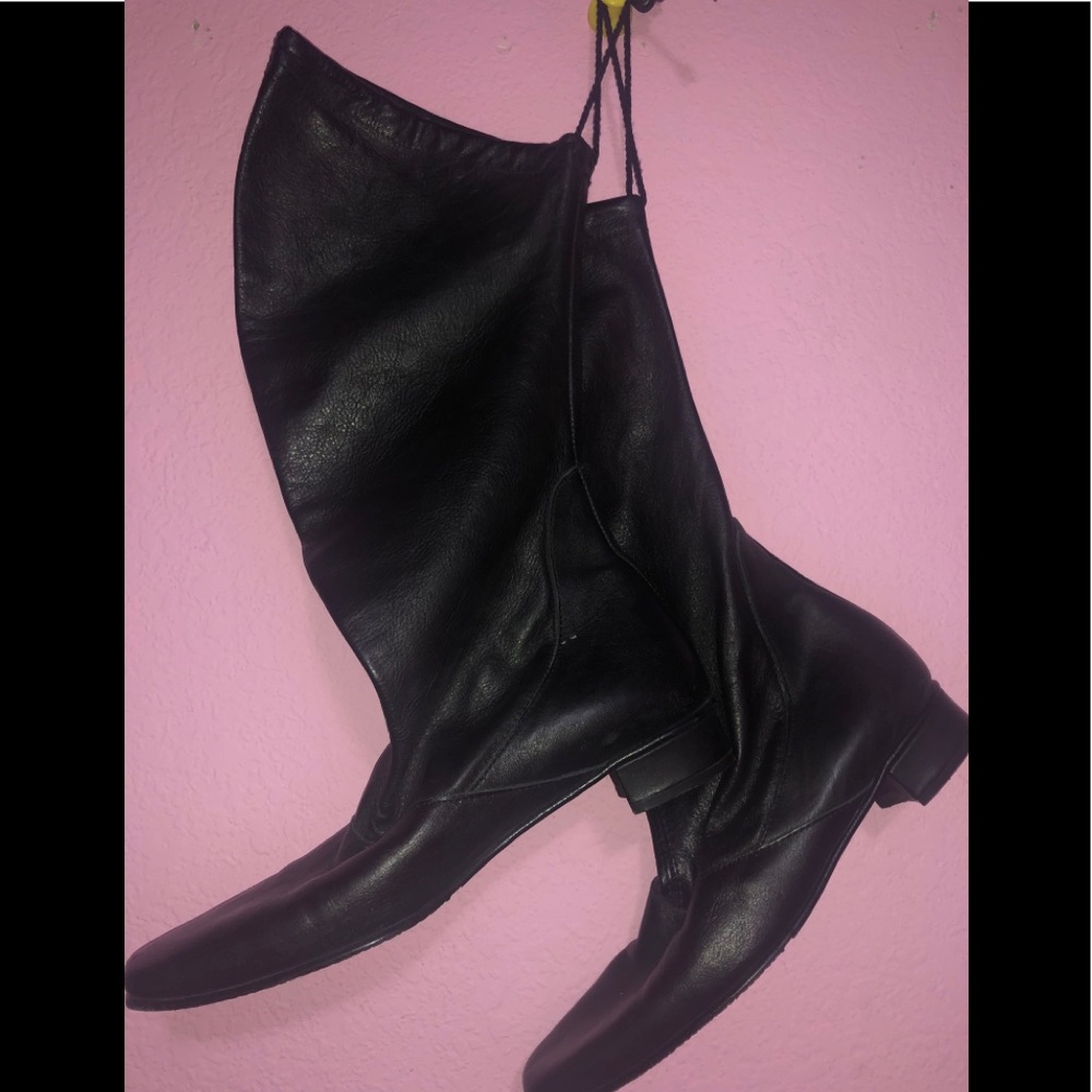 Davos Gomma Black Boots